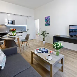 4* Aparthotel Downtown Jugoslavska